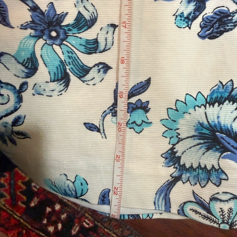 Talbots Blue Toile Floral Pencil Skirt Size 4 | Chinoiserie Print Cotton - Picture 6 of 9